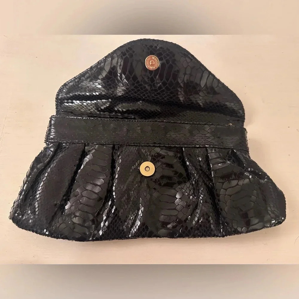 Never used black leather snakeskin clutch - Picture 3 of 6